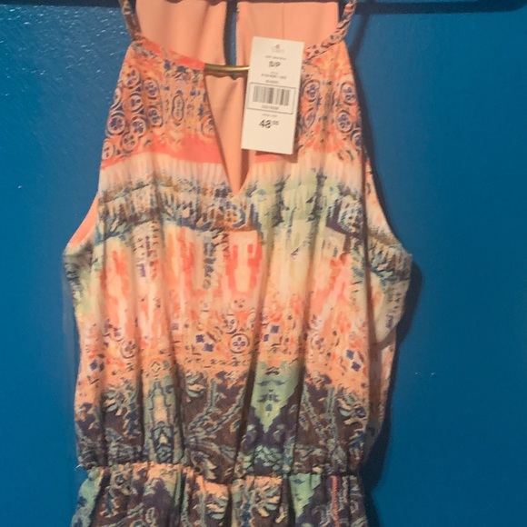 Sleeveless sundress - Picture 10 of 12